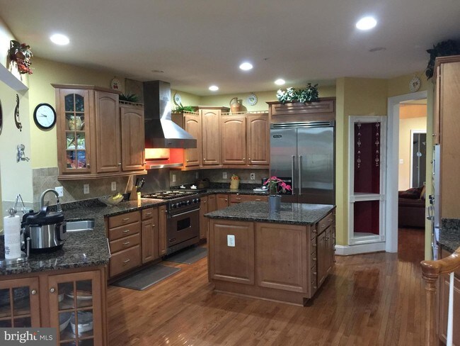 Building Photo - 12303 Greenbriar Branch Dr