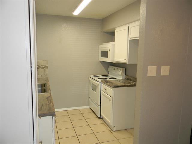 Building Photo - 7024 Crosstimbers Ln