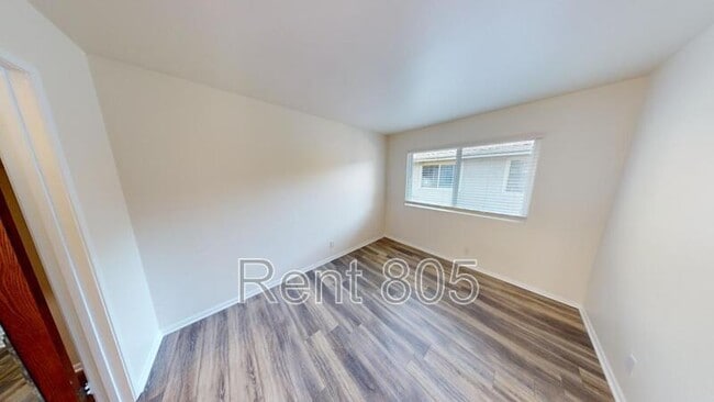 Building Photo - 2577 Spinnaker Ave