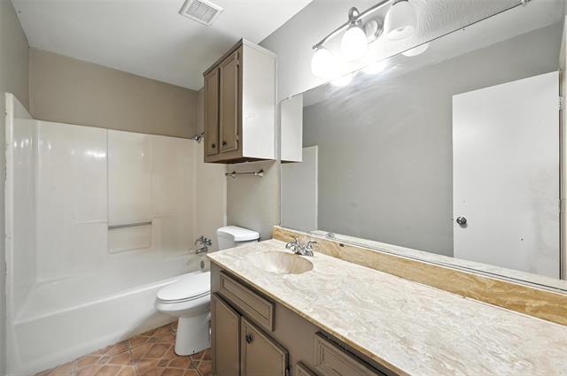 Building Photo - 115 Mesa Wood Dr