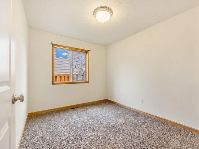 Building Photo - 1730 Pacific Ridge Ln