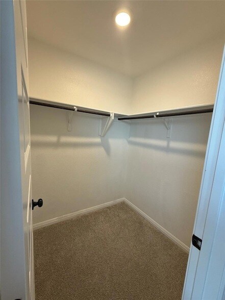 Building Photo - 139 Gullivers Dr