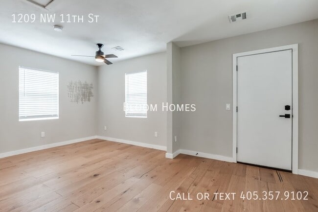 Building Photo - 1209 NW 11th St