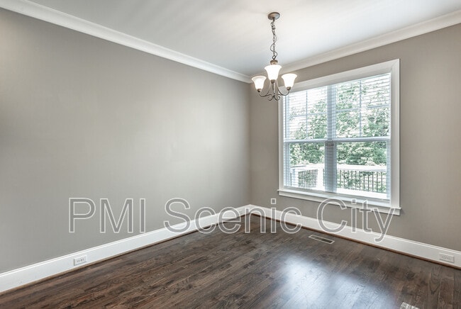 Building Photo - 7725 Peppertree Dr