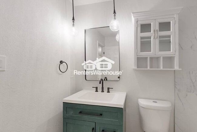 Building Photo - MOVE IN READY - 3BED/2BATH -  PLANO TEXAS