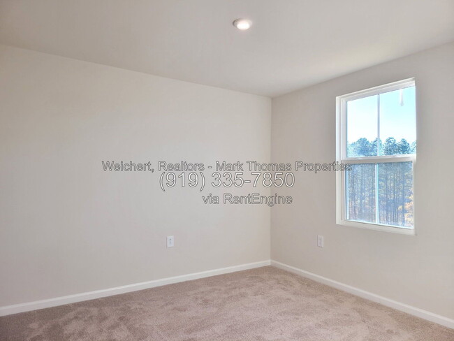 Building Photo - 1117 Bridgewater Dr