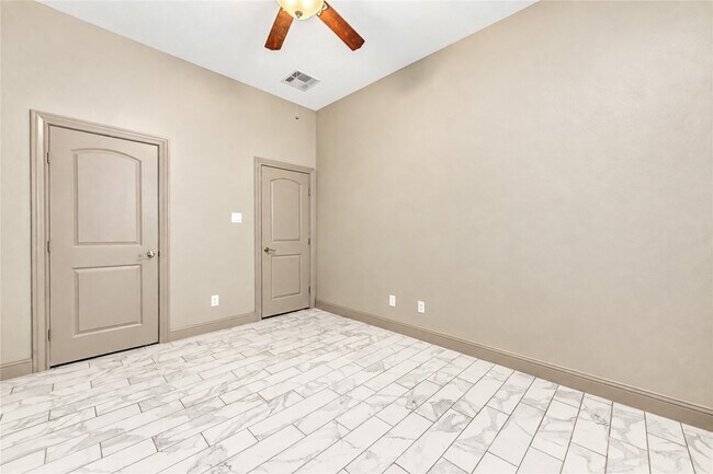Building Photo - 6210 Bristol Path Ln