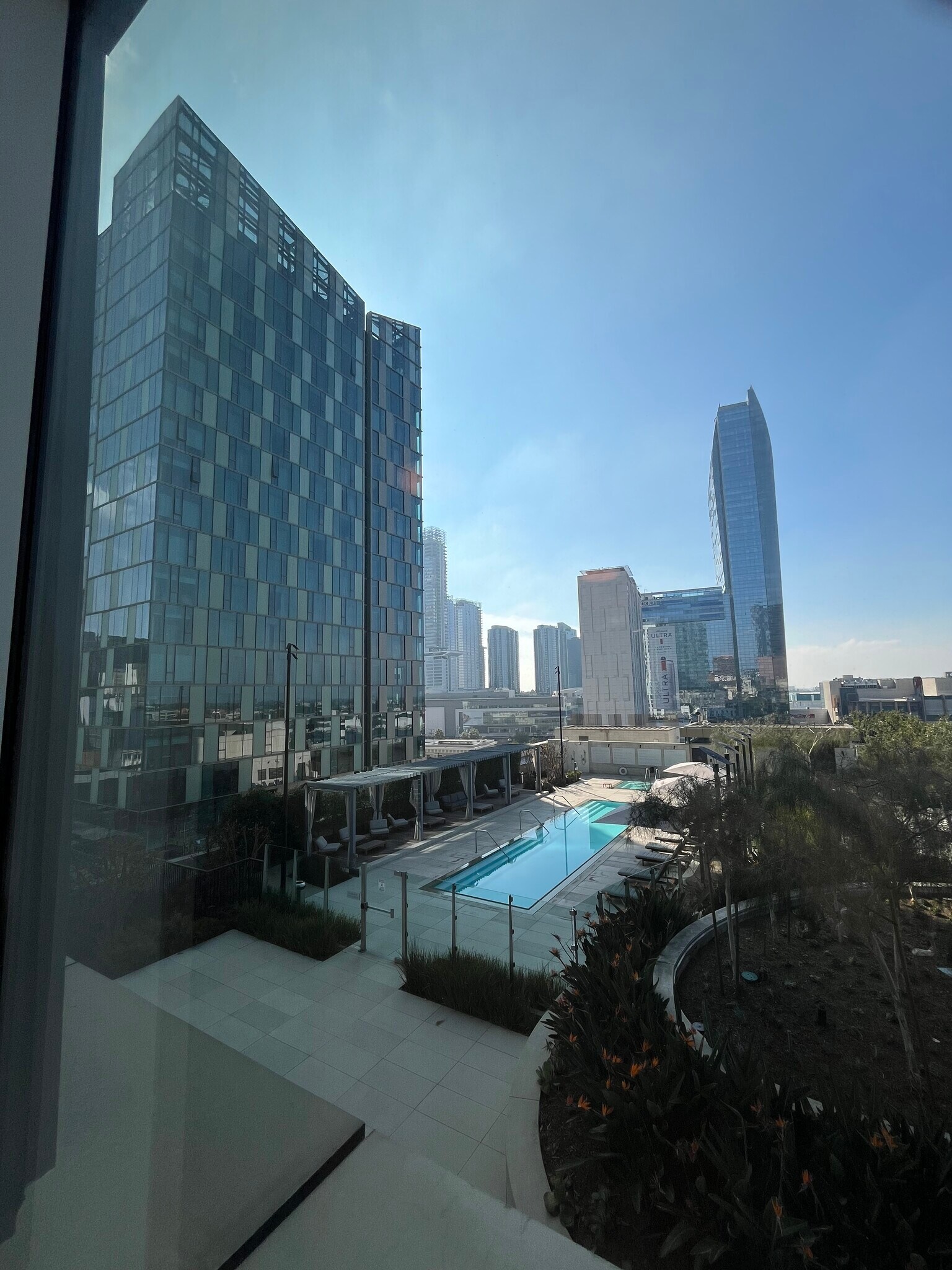 Building Photo - 889 Francisco St