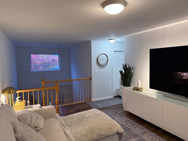 Building Photo - 2727 Borkshire Ln