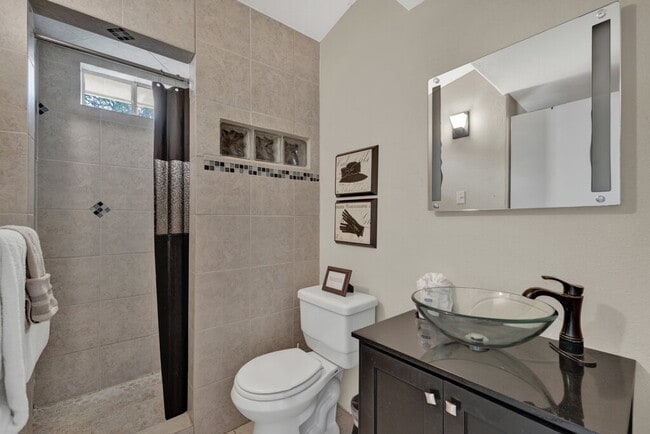Building Photo - "Furnished 2-Bedroom Cottage Near Guadalup...