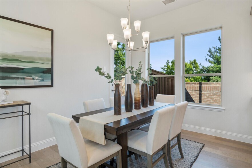 Building Photo - 1517 Pirene Aly