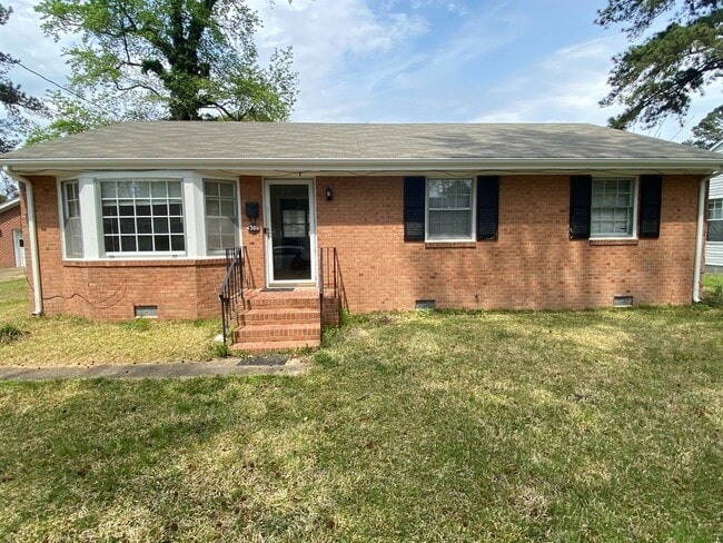 Building Photo - 4306 Race St