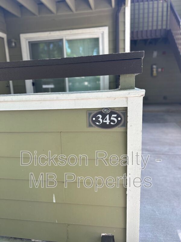 Building Photo - 7680 Bluestone Dr