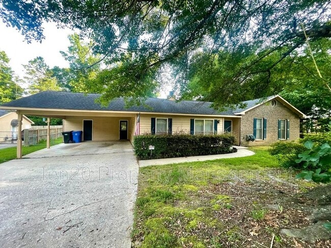 Primary Photo - 1430 Lokey Dr