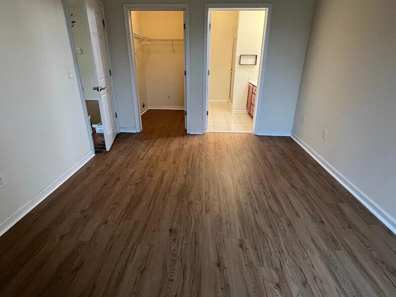 Building Photo - 1314 Sierra Dr