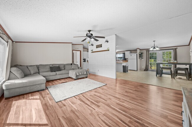 Building Photo - 1783 Wilkinson Rd