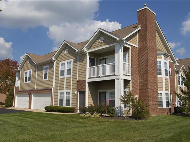 The Retreat at Carmel 1661 Sierra Spgs Carmel IN 46280 Apartment Finder