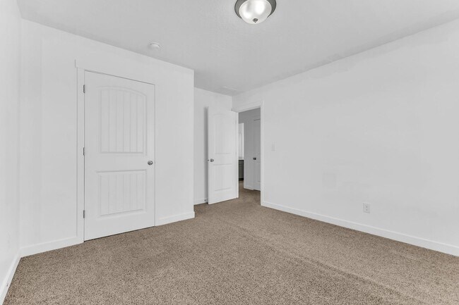 Building Photo - 4018 W 1200 S