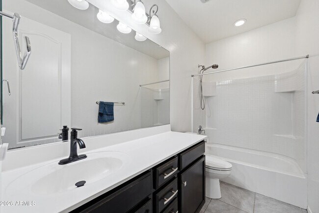 Building Photo - 22528 N 96th Ave
