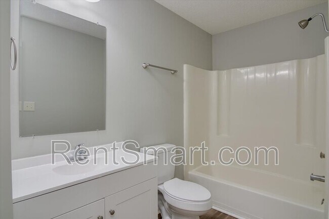 Building Photo - 4052 Danielle Dr