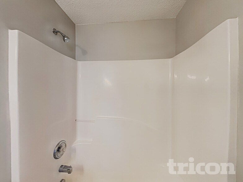 Building Photo - 3400 Futura Ln