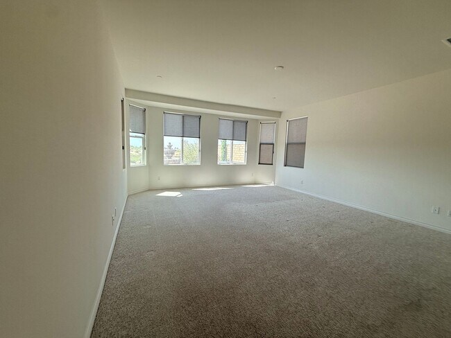 Building Photo - 84935 Corso Ct
