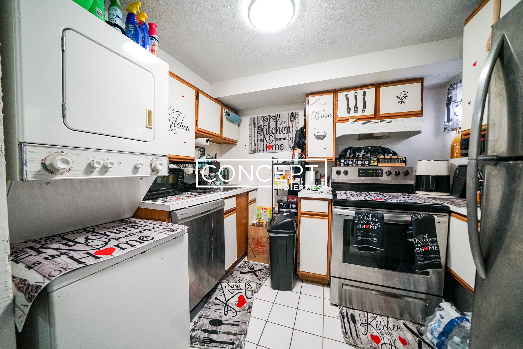 Building Photo - 24 St Cyprians Pl