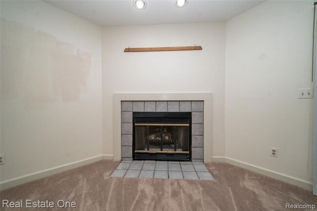 Building Photo - 37412 Legends Trail Dr