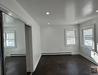 Building Photo - 128 STREET