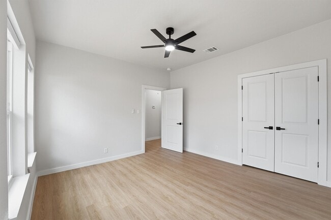 Building Photo - 2710 Gano St