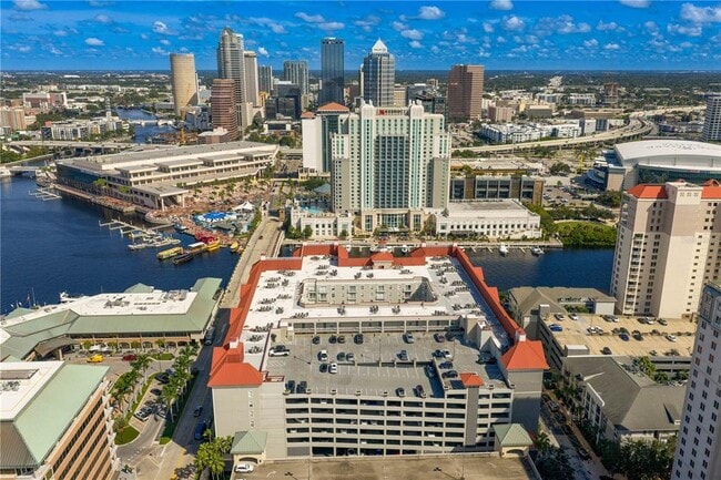 Building Photo - 700 S Harbour Island Blvd