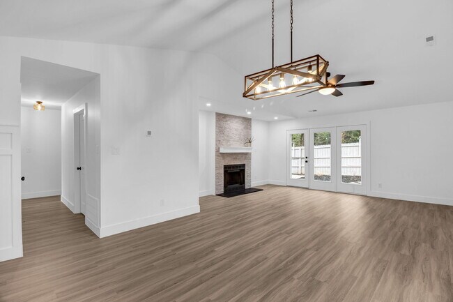 Building Photo - 1413 Grantland Pl