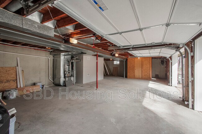 Building Photo - 14909 East 39th St S