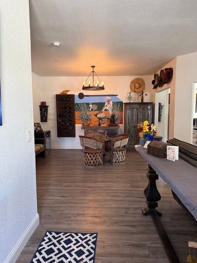 Building Photo - Unique opportunity!  3 BR 2.5 BA Farm-ranc...