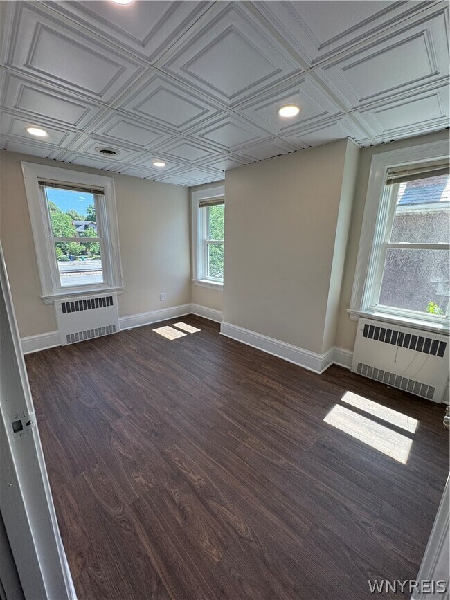 Building Photo - 77 Humboldt Pkwy