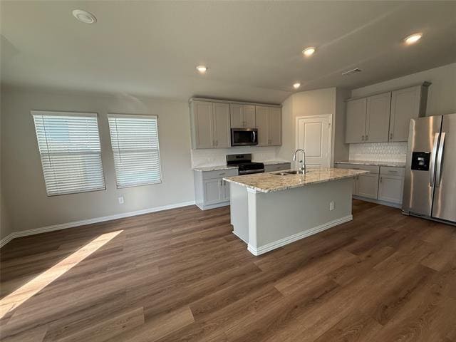 Building Photo - 2624 Grand Cyn St