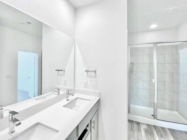 Building Photo - 7925 Linnie Ln