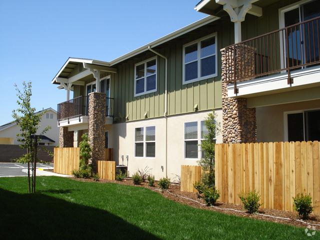 Primary Photo - Orchard View Apartments