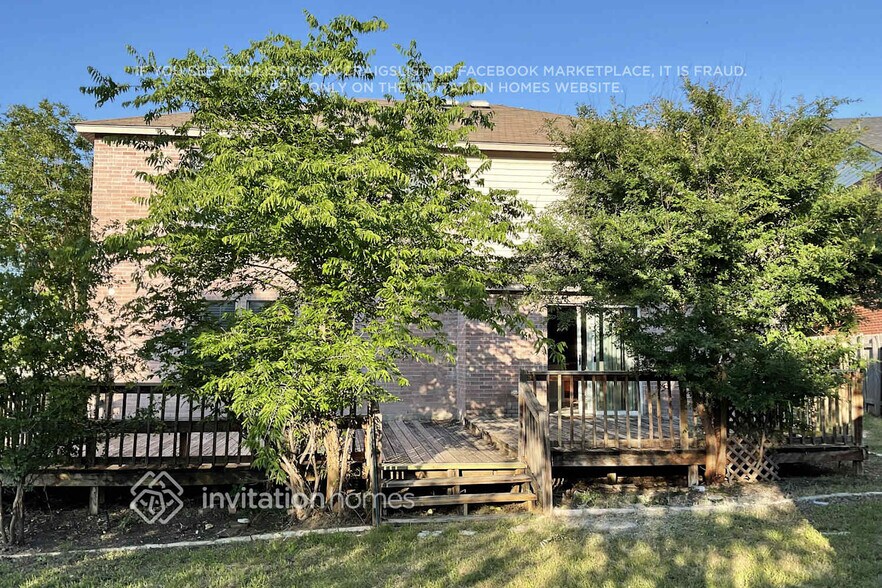 Building Photo - 11100 Currin Ln