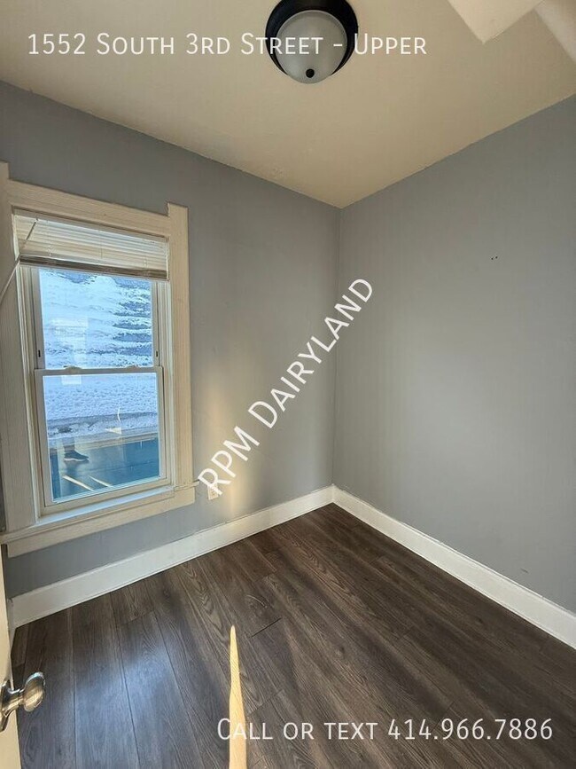 Building Photo - 1552 S 3rd St