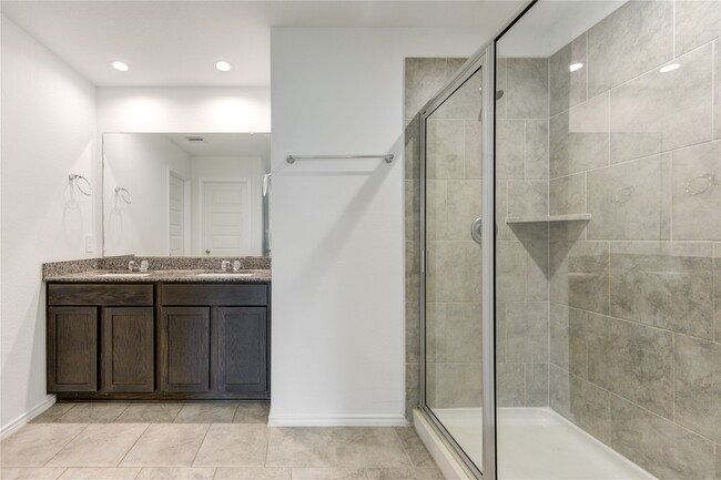 Building Photo - 7547 Cattle Walker Ct