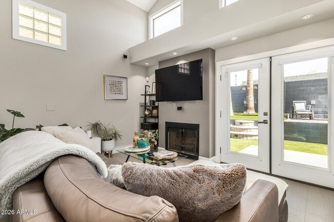 Building Photo - 4225 N 21st St