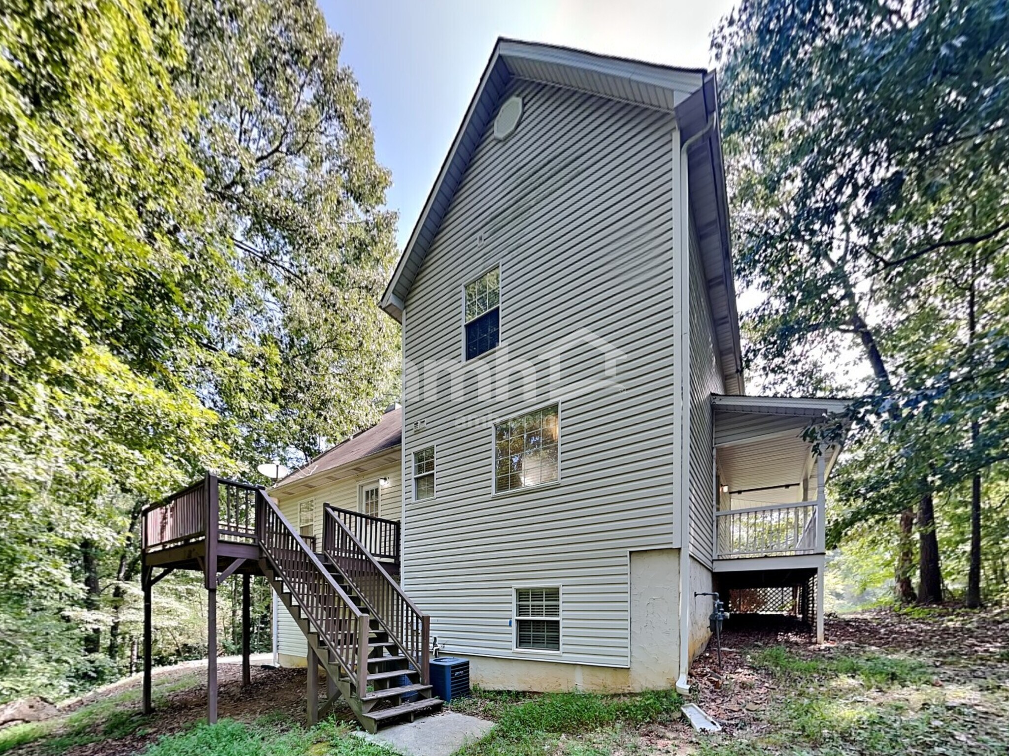 Building Photo - 114 Bridgewood Dr