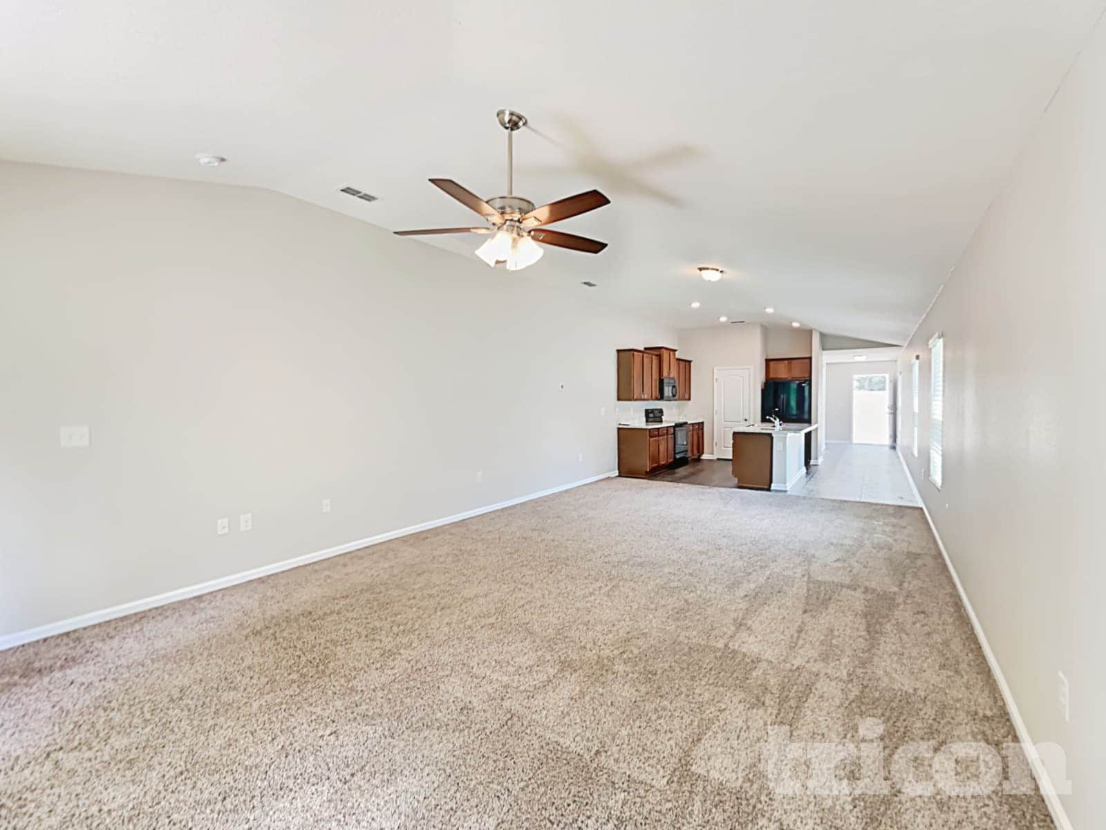 Building Photo - 8048 Meadow Walk Ln