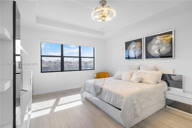 Building Photo - 4335 SW 174th Ave