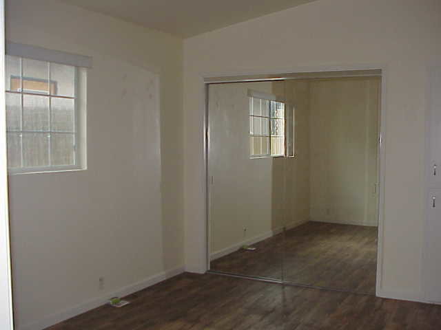 Building Photo - 26089 Victoria Blvd