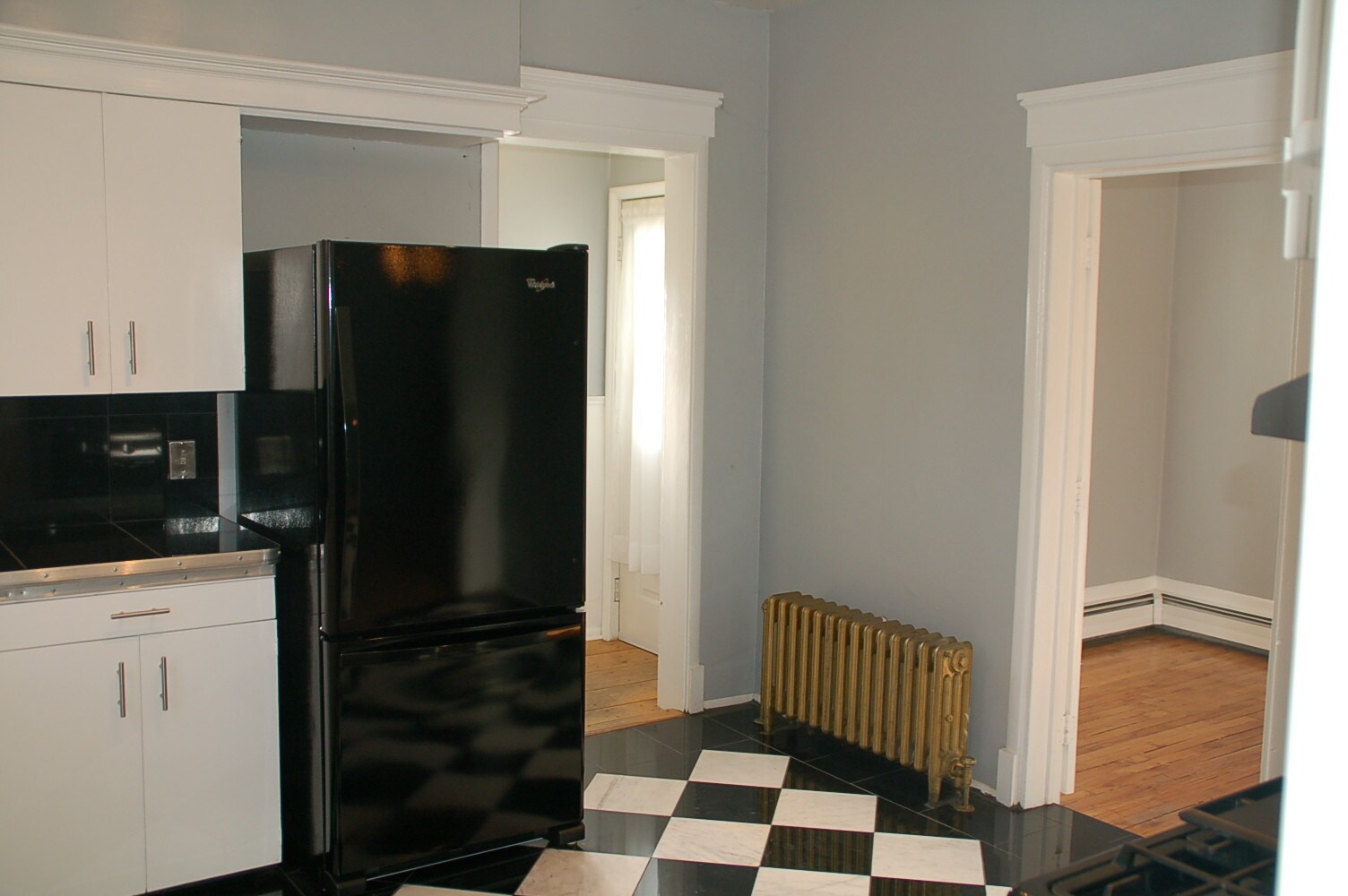 Kitchen - 2301 Pierce St NE