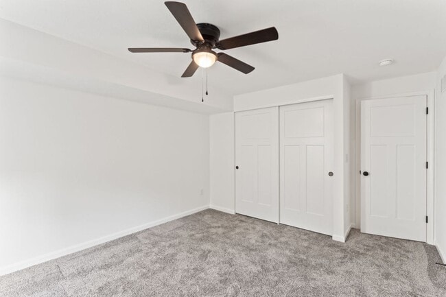 Building Photo - 10046 Windcrest Farms Ln