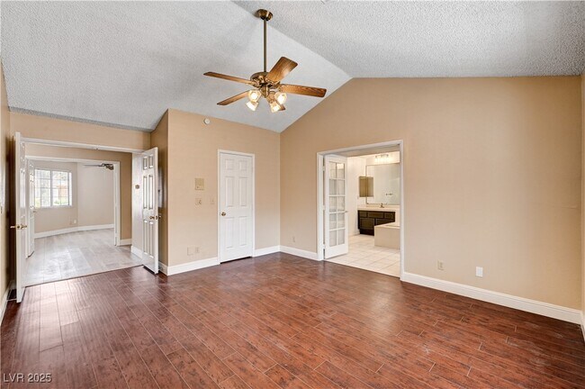 Building Photo - 618 Cervantes Dr