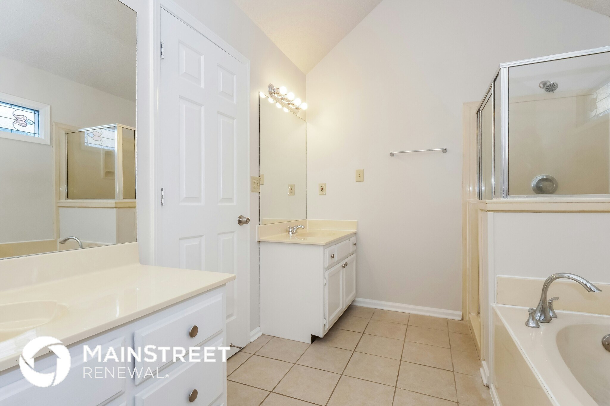 Building Photo - 7293 Schilling Cove E